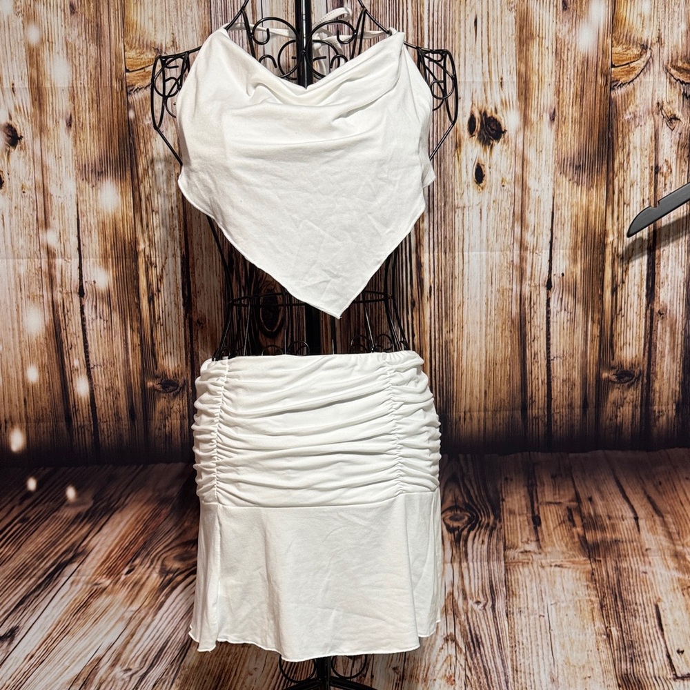 Chic White Ruched Skirt Set
